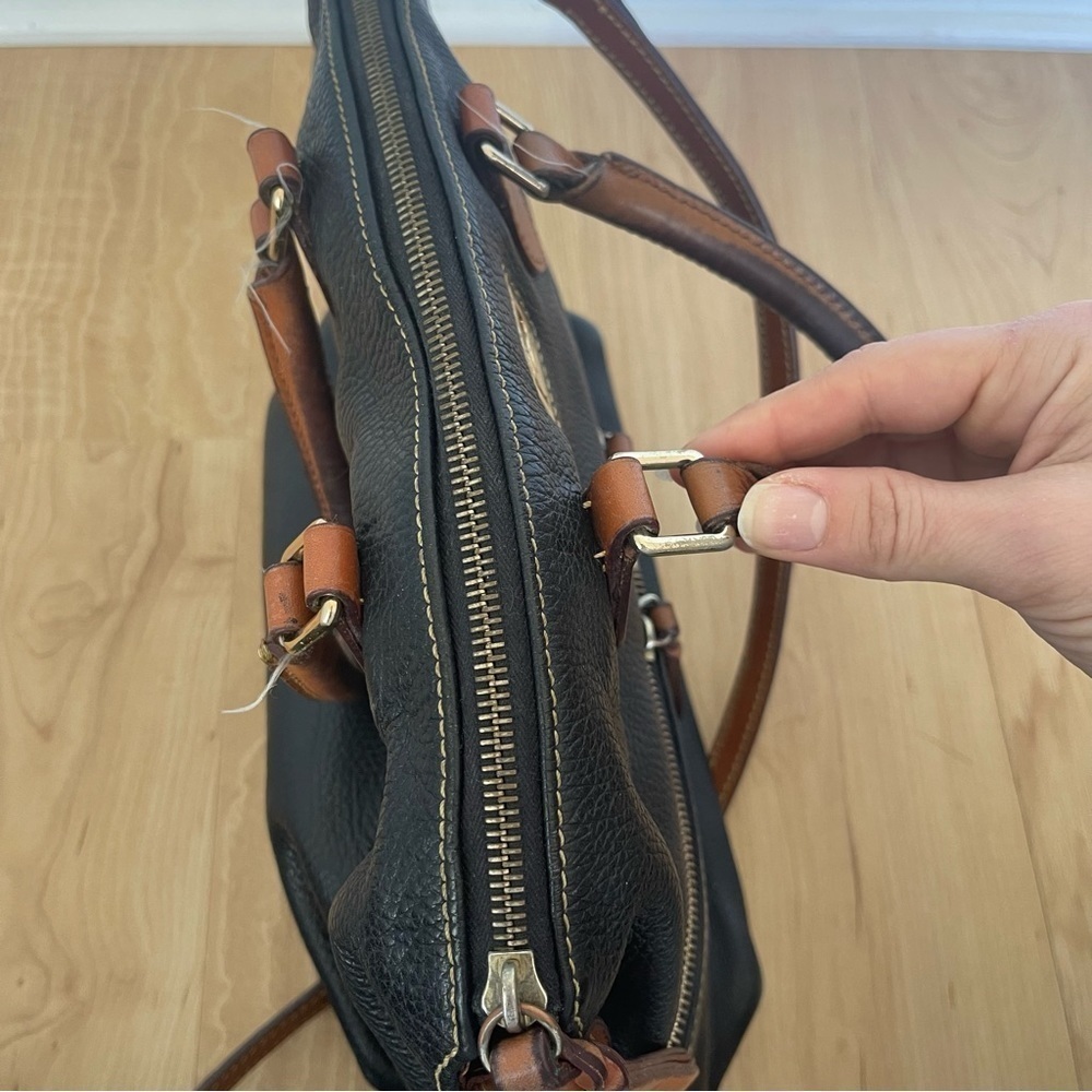 Dooney & Bourke Dillen Pebbled Leather Double Pockets Handbag Black Hobo Bag - Picture 6 of 14